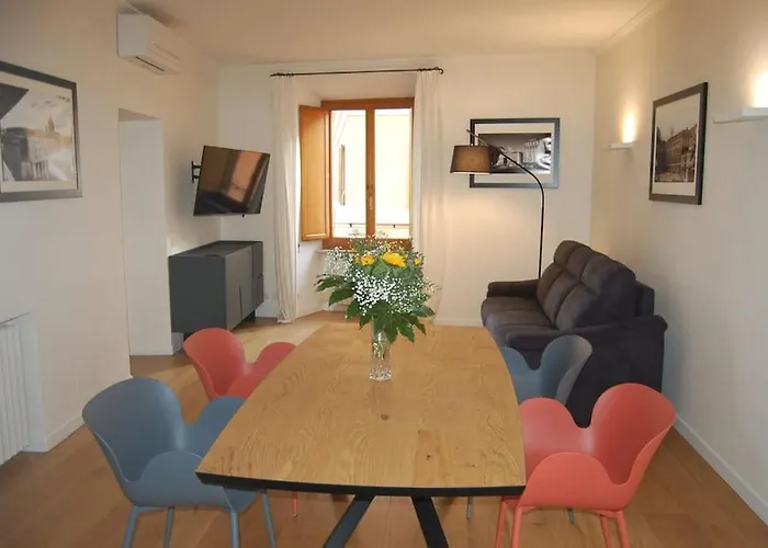 Nesty Margana House Апартаменты